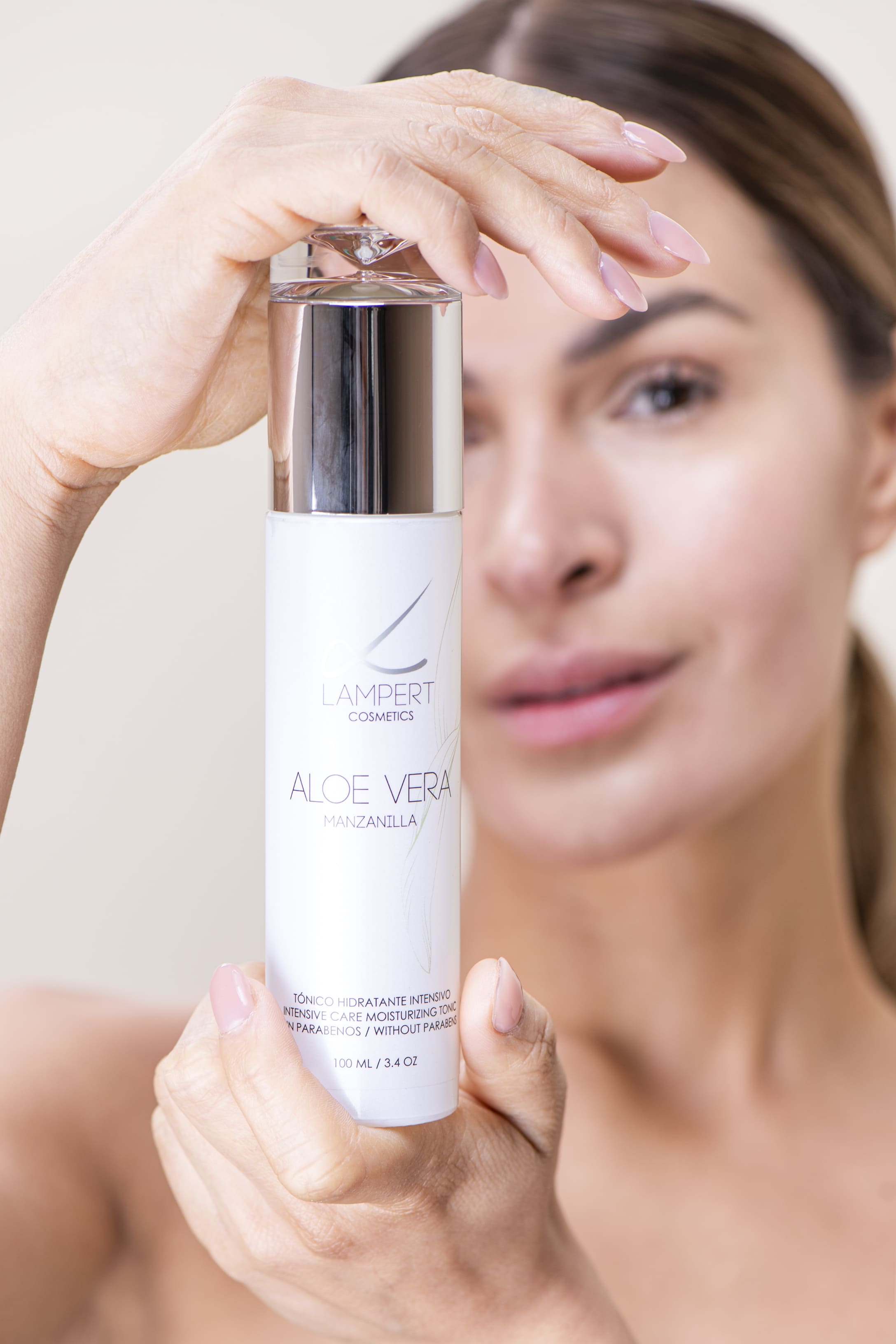 Skincare Gold Pack: Tónico Aloe Vera, Sérum y Crema Hidratante