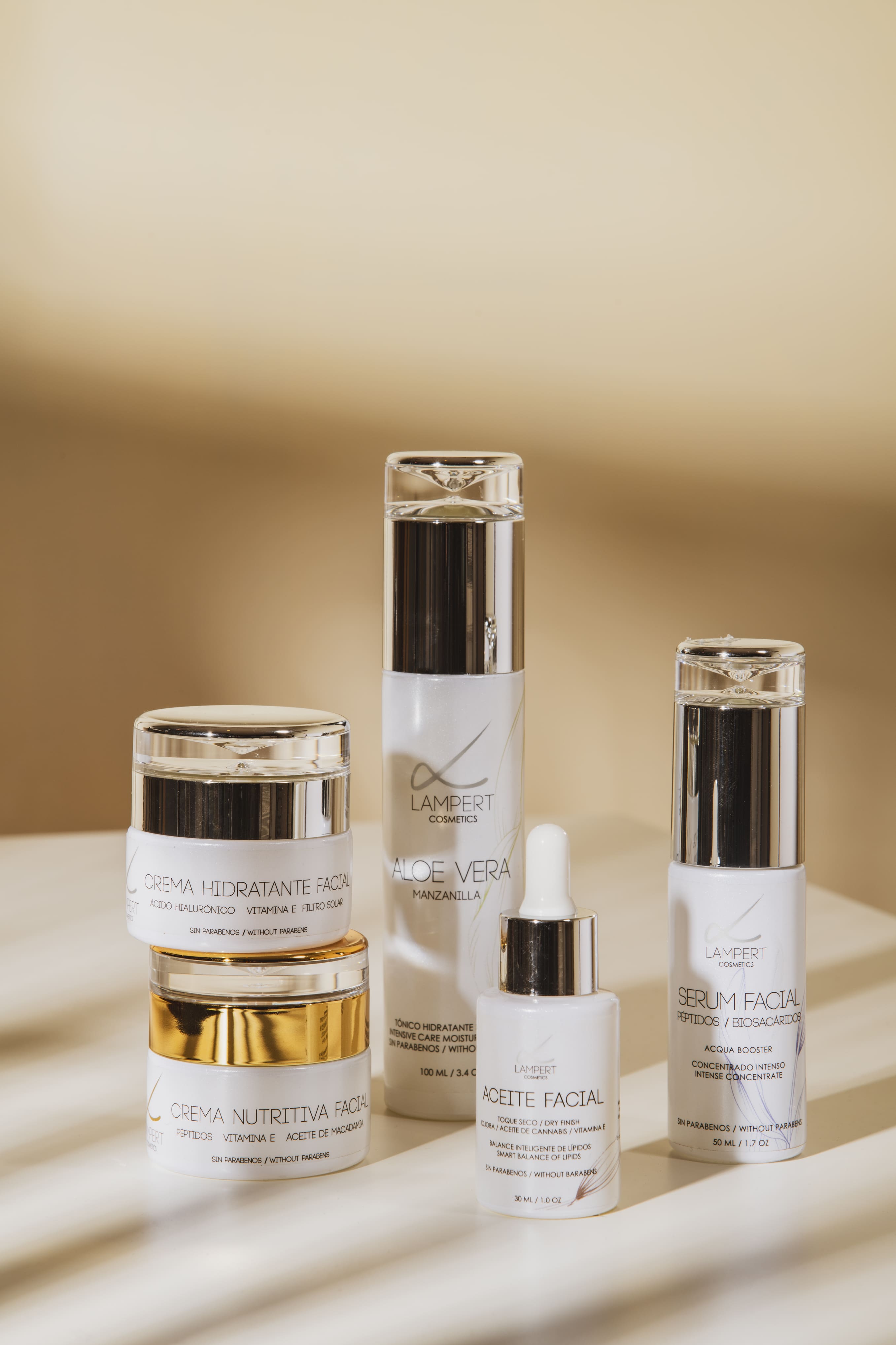 Skincare Platinum Pack + Estuche de Regalo: Tónico, Sérum, Aceite Facial, Crema Hidratante y Crema Nutritiva